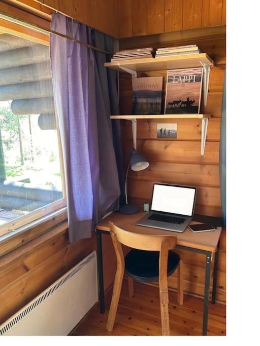 Viihtyisae Moekki Riekkojen Mailla Hetassa Villa Enontekio Bagian luar foto