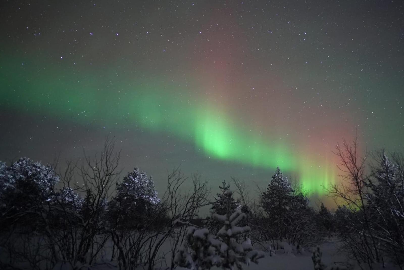 Viihtyisae Moekki Riekkojen Mailla Hetassa Villa Enontekio Bagian luar foto
