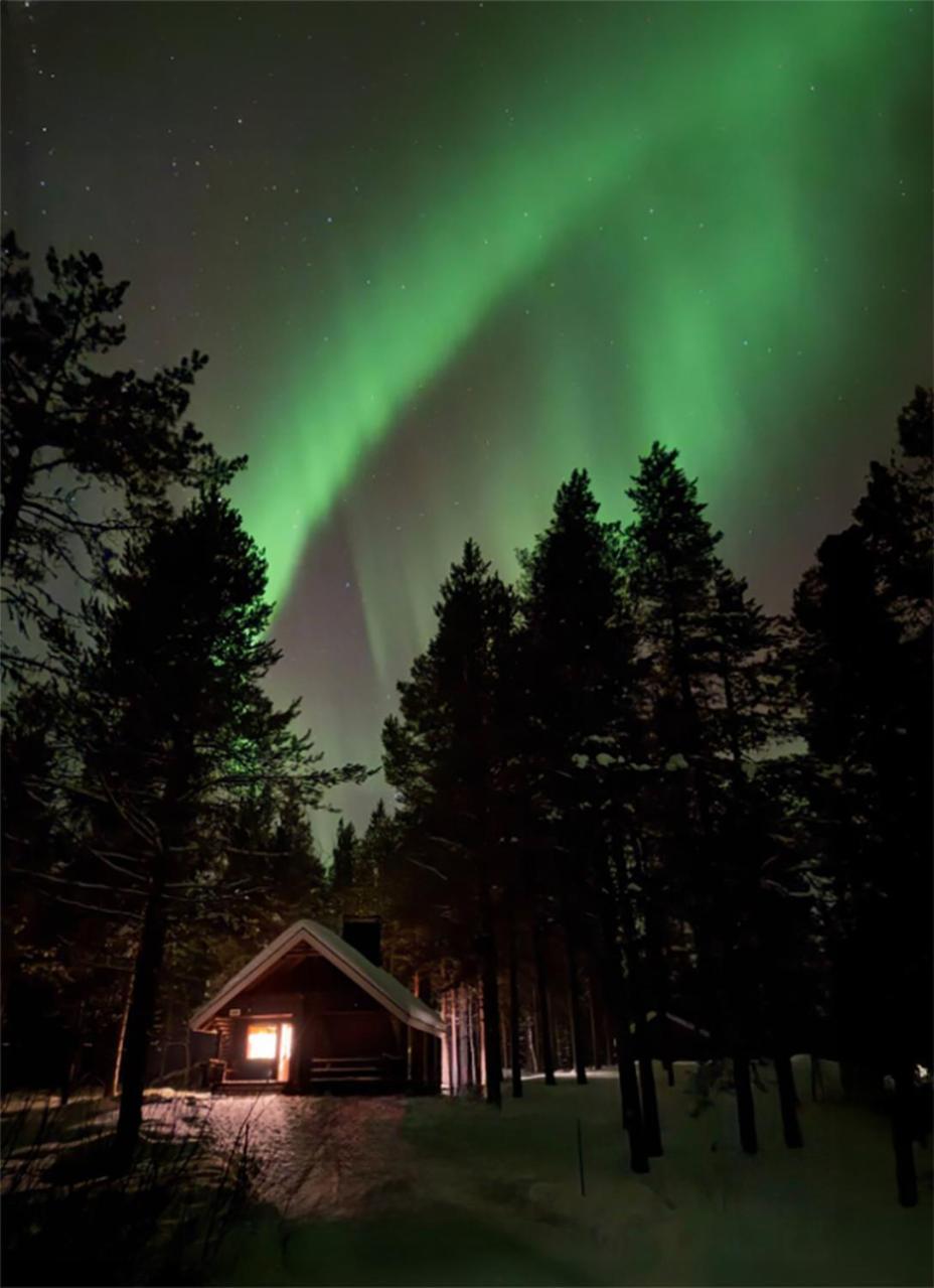 Viihtyisae Moekki Riekkojen Mailla Hetassa Villa Enontekio Bagian luar foto