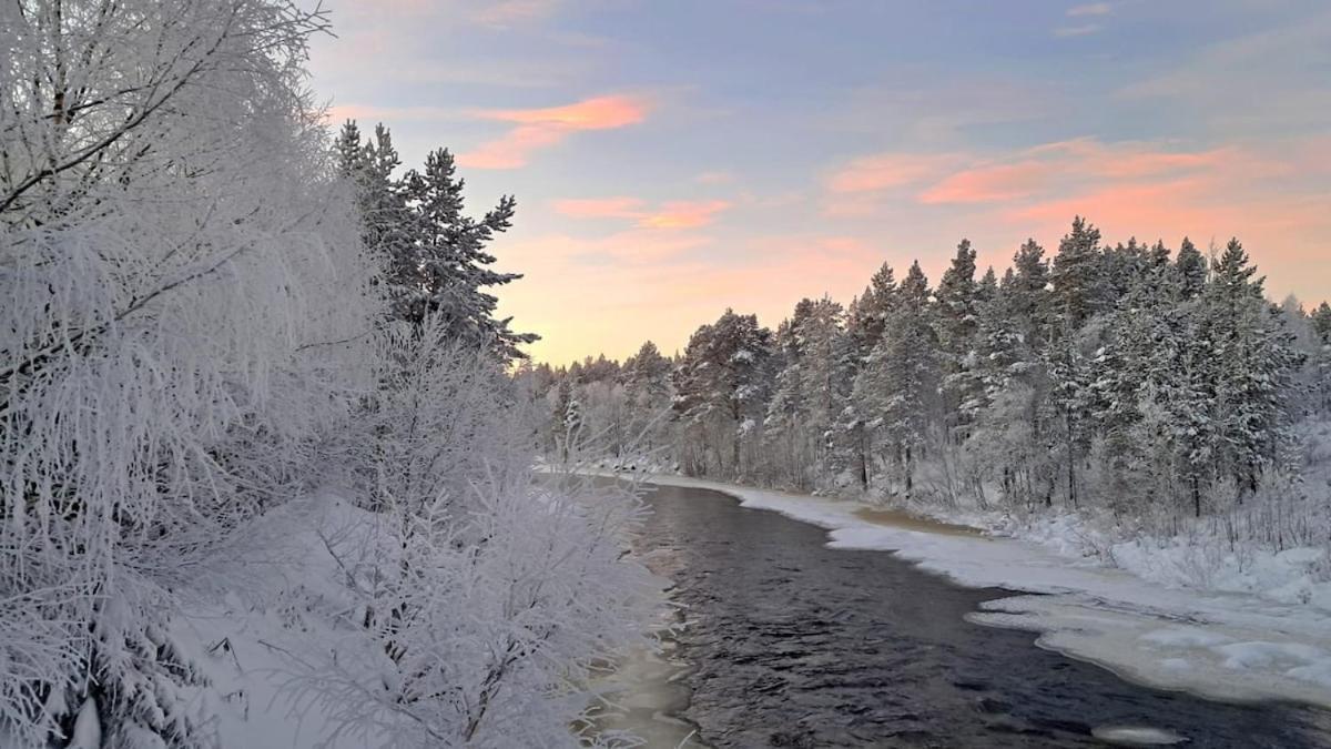 Viihtyisae Moekki Riekkojen Mailla Hetassa Villa Enontekio Bagian luar foto