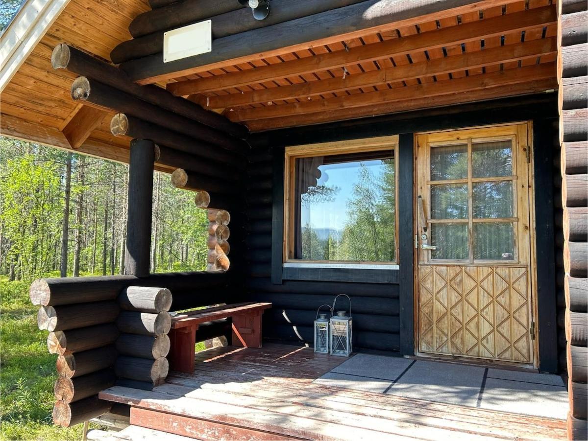 Viihtyisae Moekki Riekkojen Mailla Hetassa Villa Enontekio Bagian luar foto